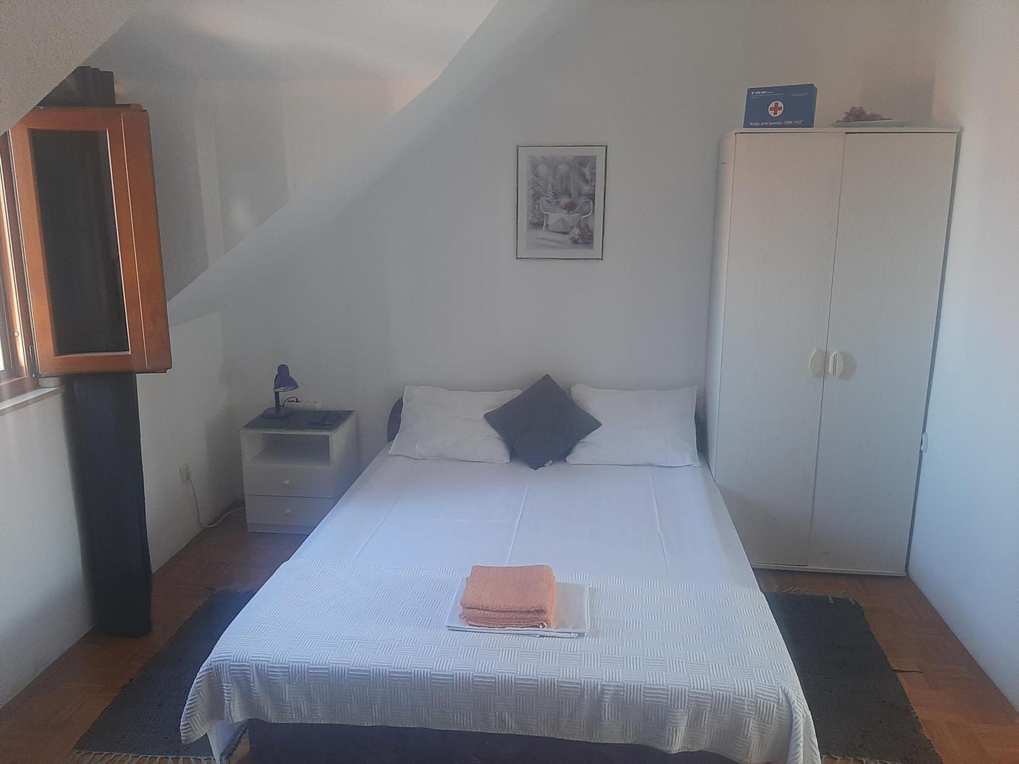 Vila Dora Supetar Lägenhet Rum bild