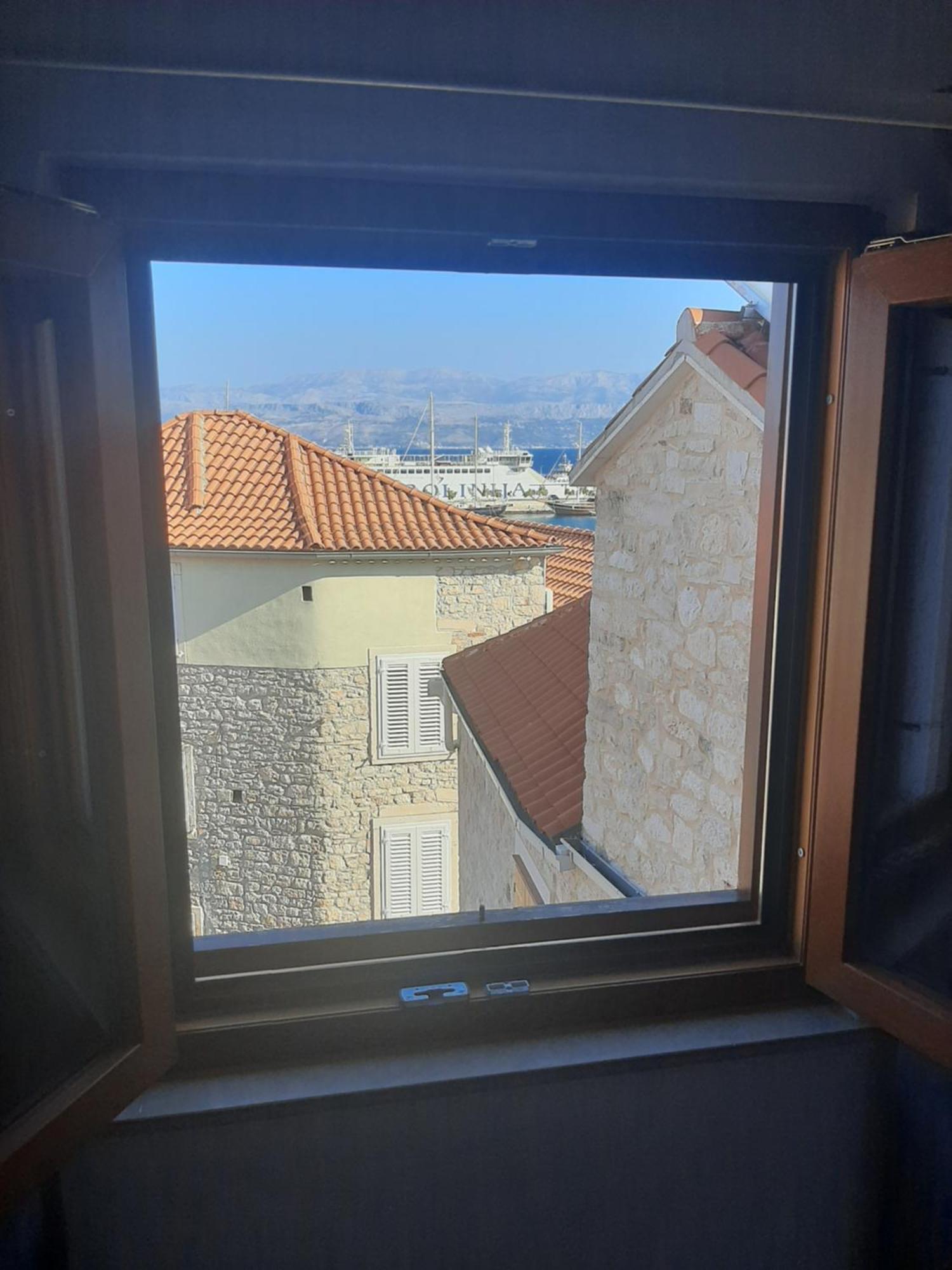 Vila Dora Supetar Lägenhet Rum bild